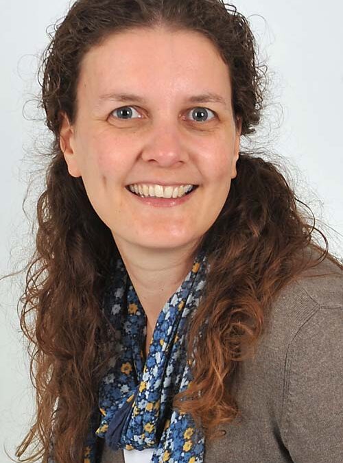 11. Corina Carpentier
