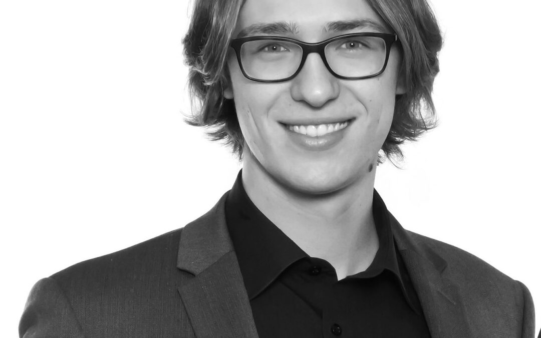 conrad_headshot